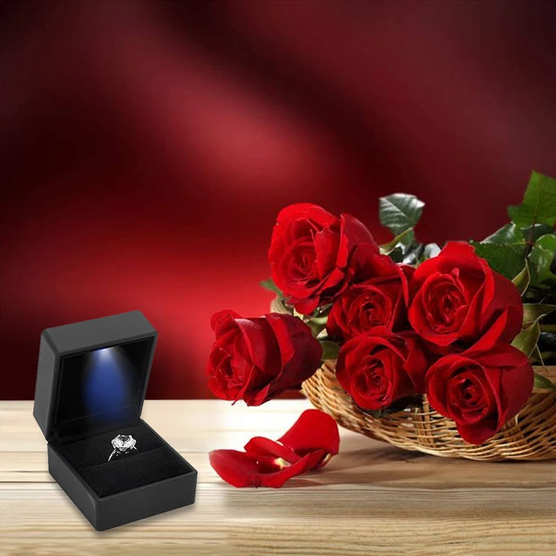 Sparkling Heart LED Ring Box